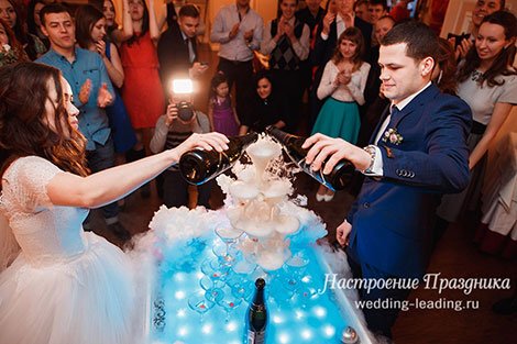 Горка шампанского на свадьбу фото 8